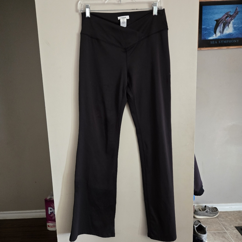 5 For $25 Garage Criss Cross Black Women's Leggings Like New Flare